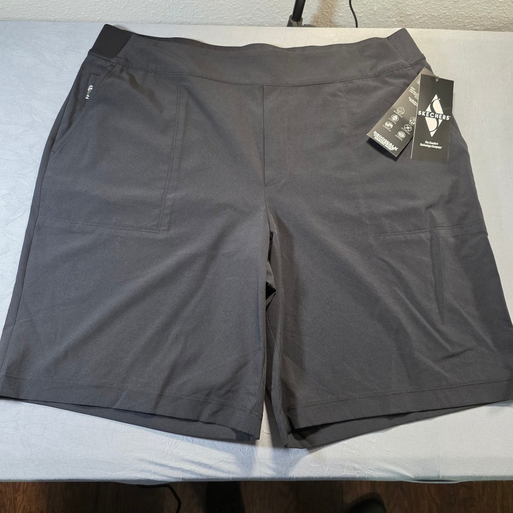 Skechers GOwalk Everywhere Shorts Men XL  Skechweave Stretch Performance NWT‎
